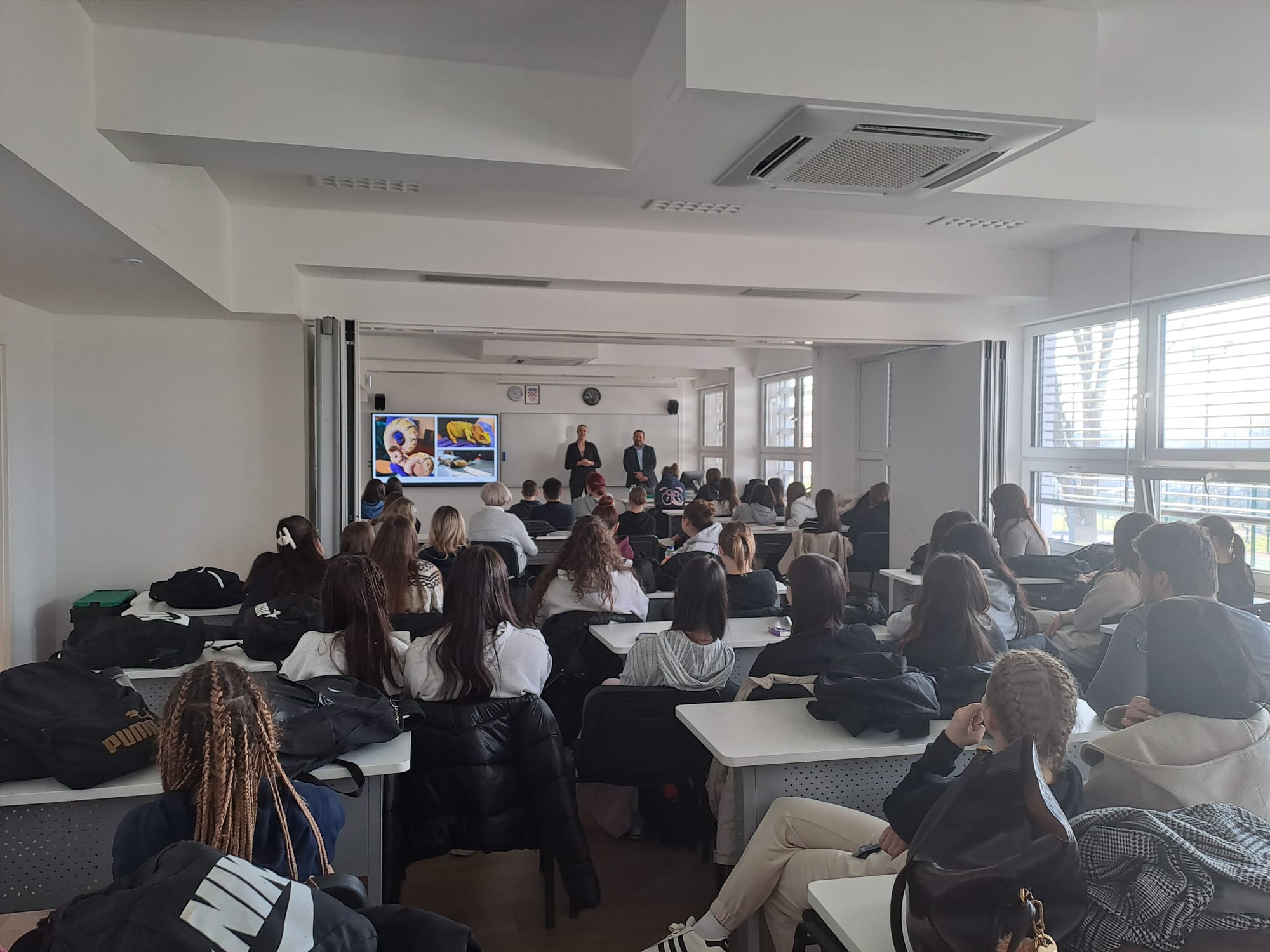 Djelatnici Veterinarskog fakulteta posjetili Srednju školu Petrinja