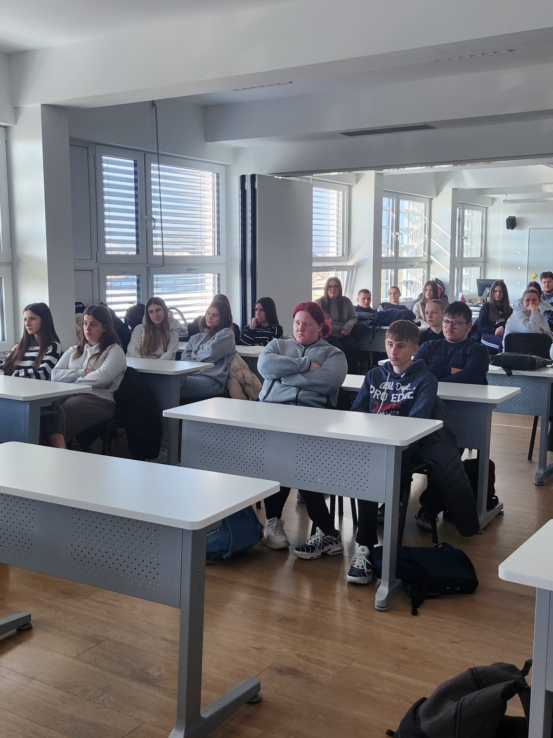 Djelatnici Veterinarskog fakulteta posjetili Srednju školu Petrinja