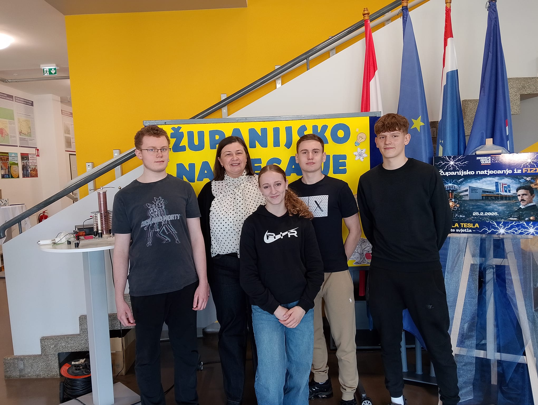 ŽUPANIJSKO NATJECANJE IZ FIZIKE