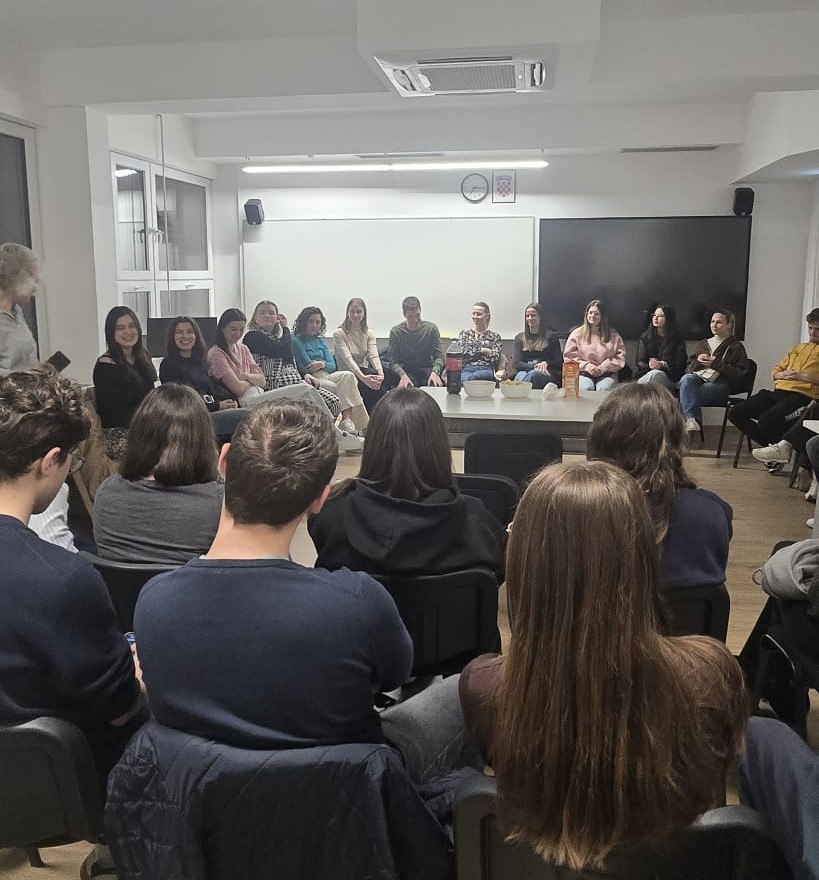 ISKUSTVA BIVŠIH UČENIKA NAŠE ŠKOLE NA RAZLIČITIM FAKULTETIMA