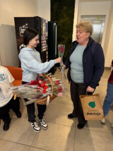 DAN ŽENA U NAŠOJ ŠKOLI