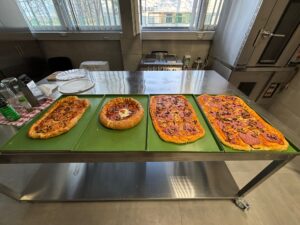 IZRADA PIZZE U PRAKTIKUMU PEKARSTVA