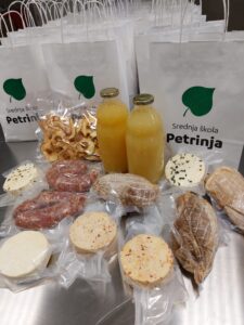 USUSRET USKRŠNJIM PRAZNICIMA