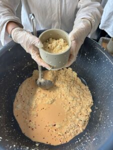 PROIZVODNJA KUHANOG KRAVLJEG SIRA U MLJEKARSKOM PRAKTIKUMU